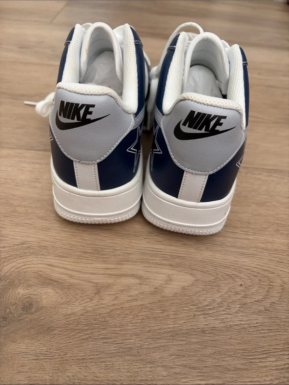 Men's White and Navy Low-Top Custom Cowboys Sneakers - Sports Style